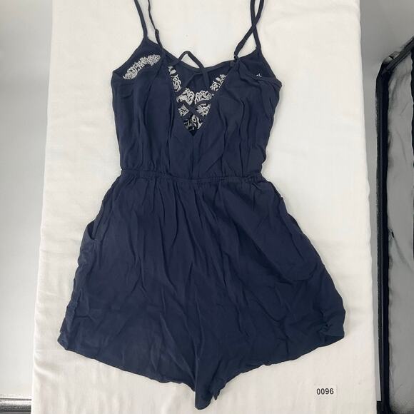 H&M Women Romper Jumpsuit Sleeveless Backless Short Blue Navy size 4 Small - Picture 7 of 8